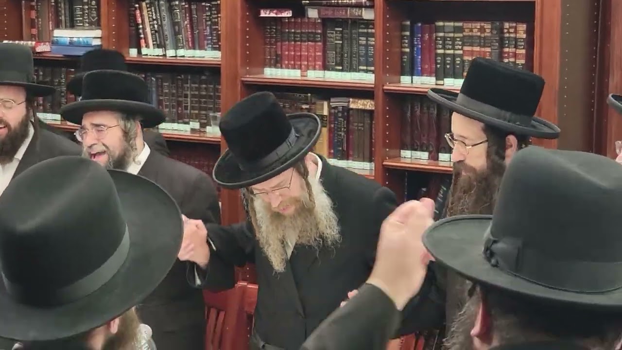 המשפיע המקובל הרב יחיאל יהושע שיינפלד שליט