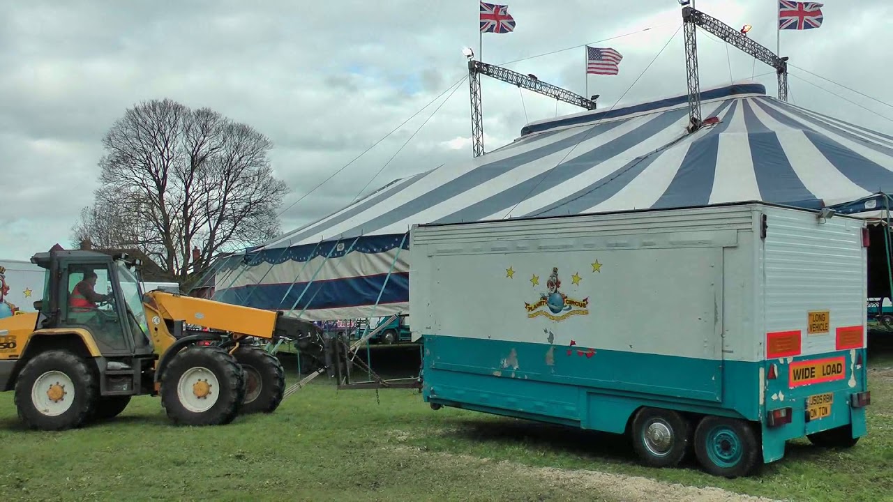 Planet Circus April 2012