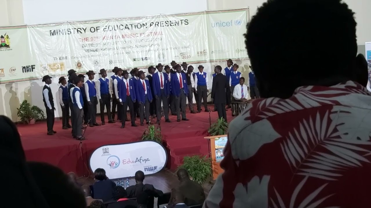 Moi Forces Academy performing Franco Luambo's Tokoma ba camarade pamba