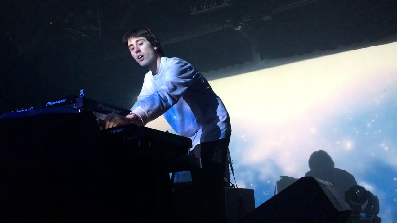 A.G. Cook - Live at The Echoplex 4/19/2016 pt.1