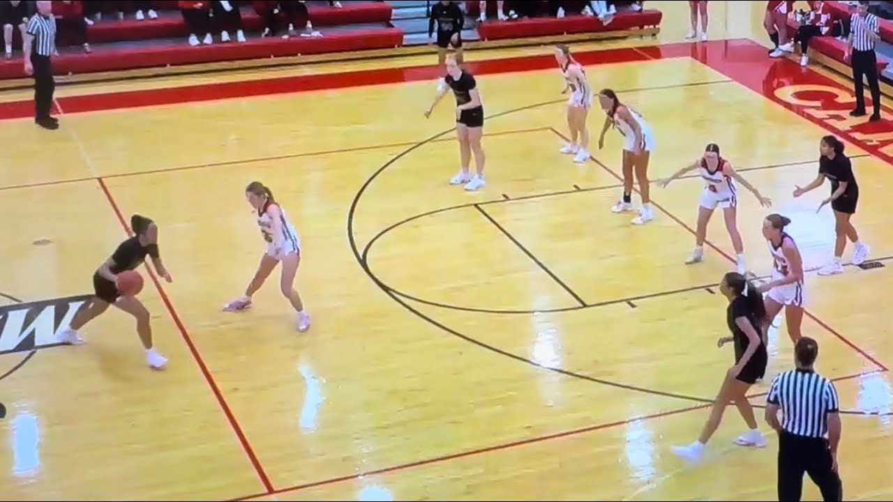 Top ranked showdown! #1 Johnston (girls) 78, #2 Maquoketa 56. IA HS WBB, 5A vs 3A. Maq. livestream