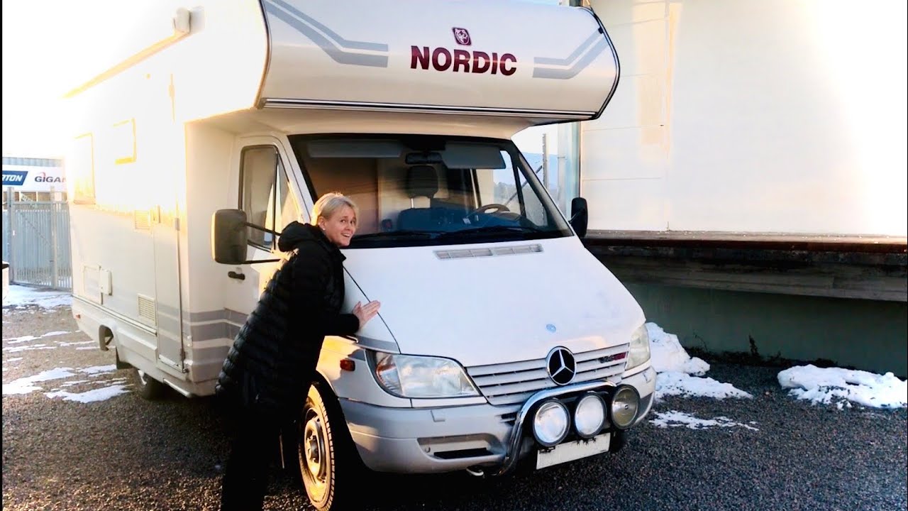Bygger om vinterbilen Nordic till ateljé