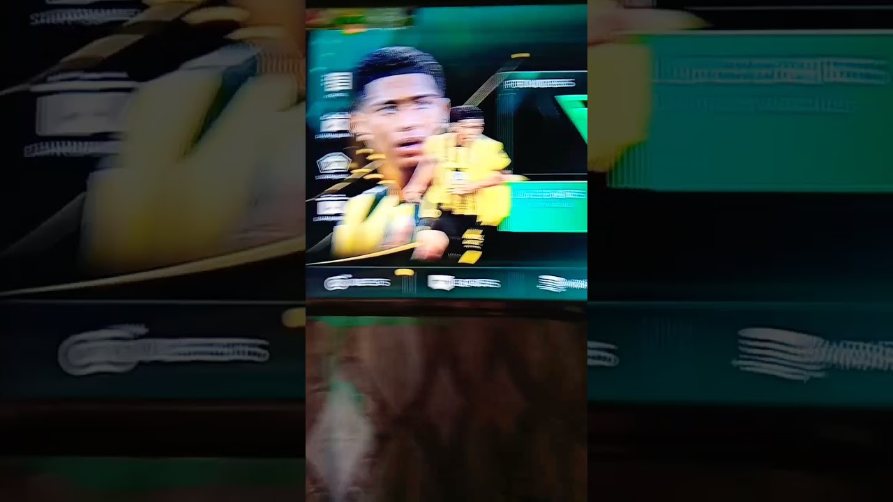 playing fifa mobile at Android tv #football #ronaldo