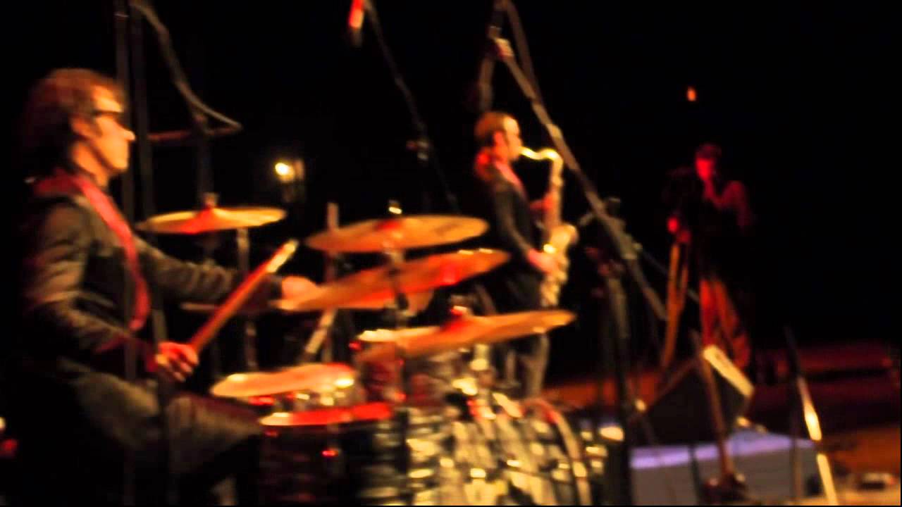 VAMPIRI Sedmi deo Sava Centar 15.03.2012 Videokod Aleksandar Zec