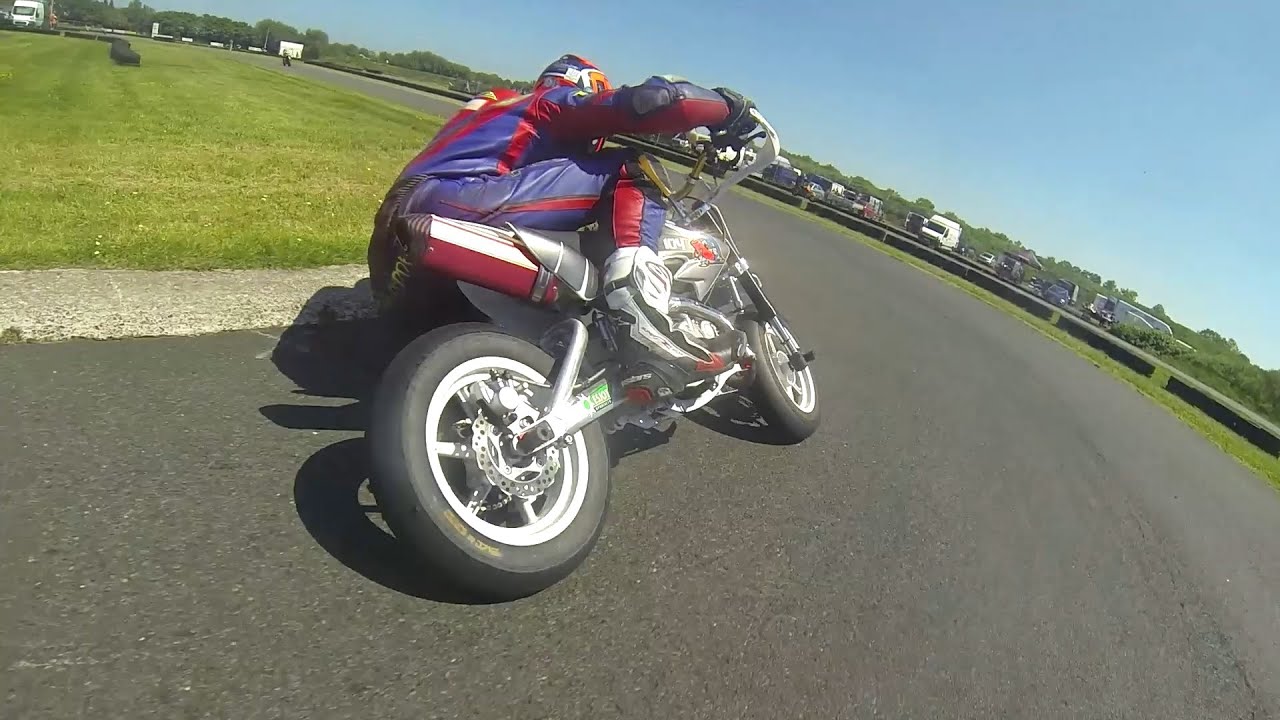 Extreme Pitbike Supermoto Racing | Vledderveen