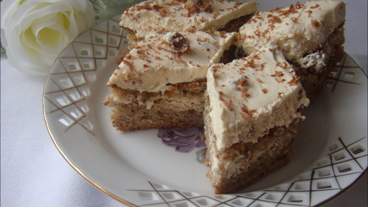 O prăjitură delicioasă cu nuca prajita cremă de vanilie și frișcă ❤️ buna, buna/ Delicious cake  😘