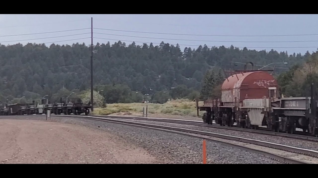 TRAIN DECOUPLES AND BREAKS IN HALF! TRAIN GOES INTO EMERGENCY!