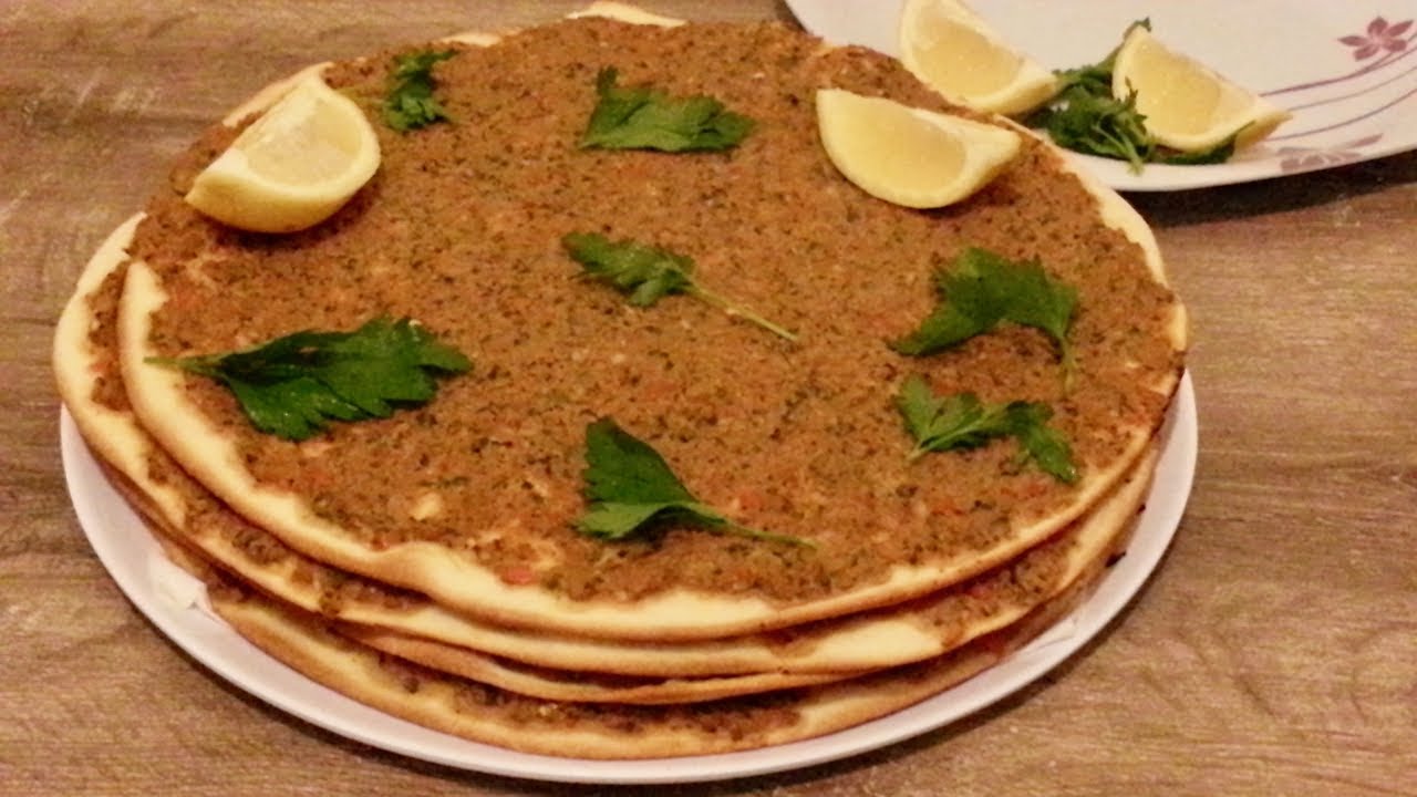 Easy Lahmacun Recipe, Turkish Meat Pizza, Lahmajoun, Ramadan Iftar Recipe, پیتزا ترکی استانبولی