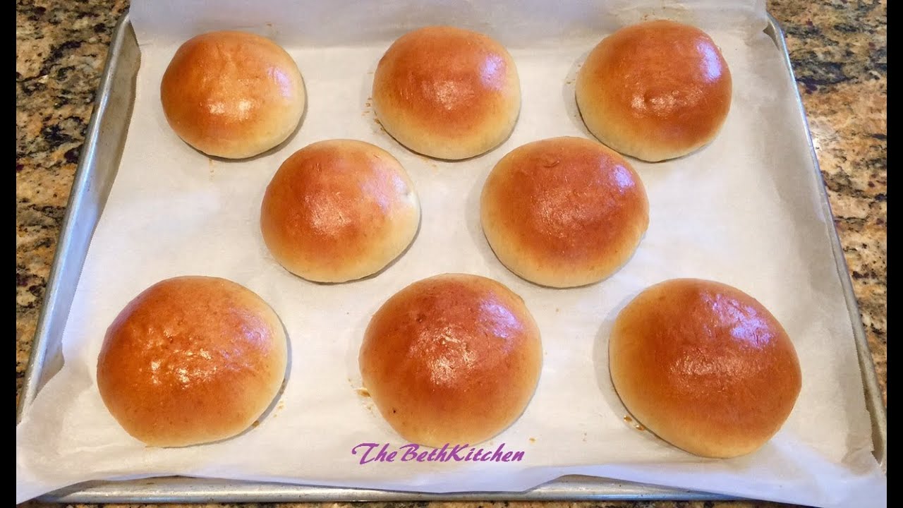 B&aacute;nh m&igrave; nh&acirc;n thịt - How to make Stuffed Meat Buns