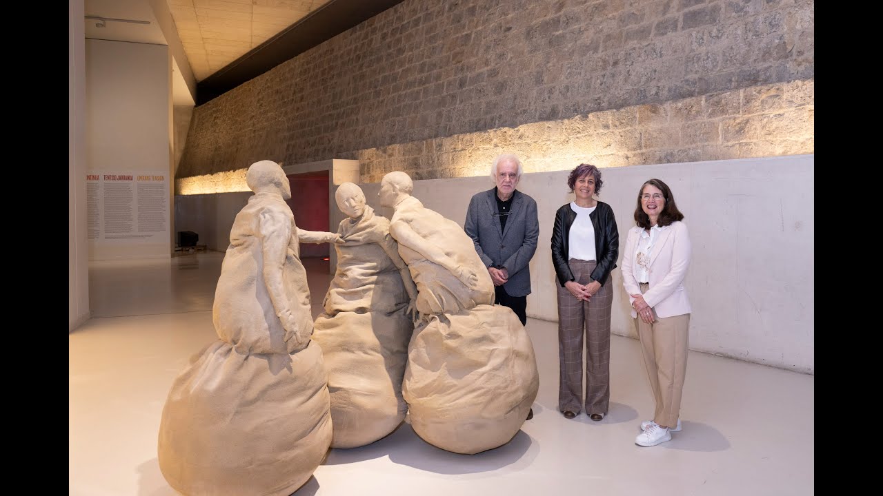 Rebeca Esnaola presenta la exposición “Tensión Continua”, dentro del programa Encuentros de Pamplona