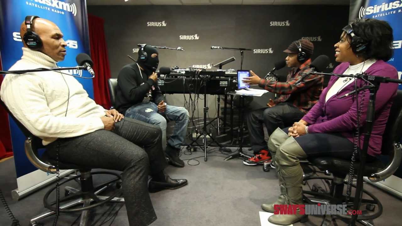 Uncle Murda Performs 