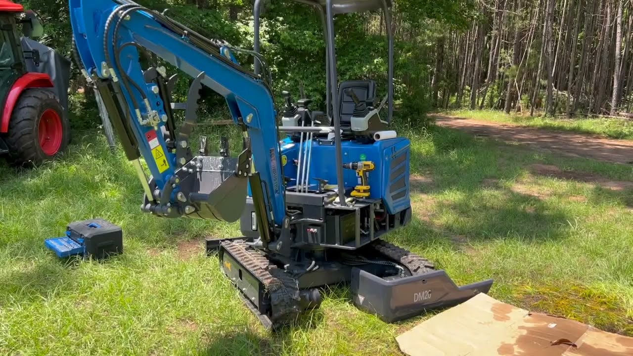 2025 AGT Industrial DM20 Diesel Mini Excavator First Look!