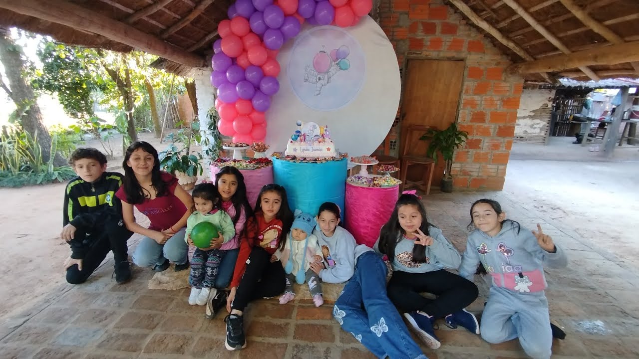 Primer cumpleaños de Lynda Jazmin!! 🥰🥰🎉🎉❤️❤️🎁🎁🎂🎂🎈🎈
