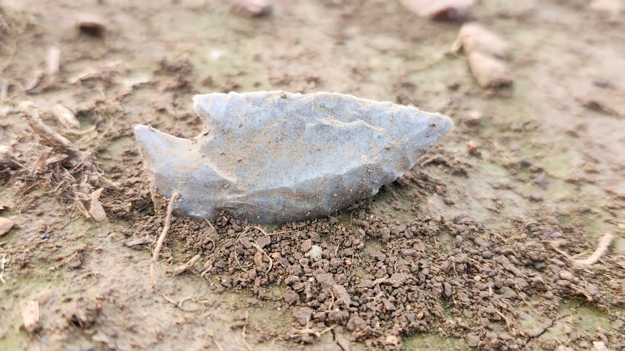 !!!Simply incredible!!! (Must see.)  Missouri arrowhead hunting.