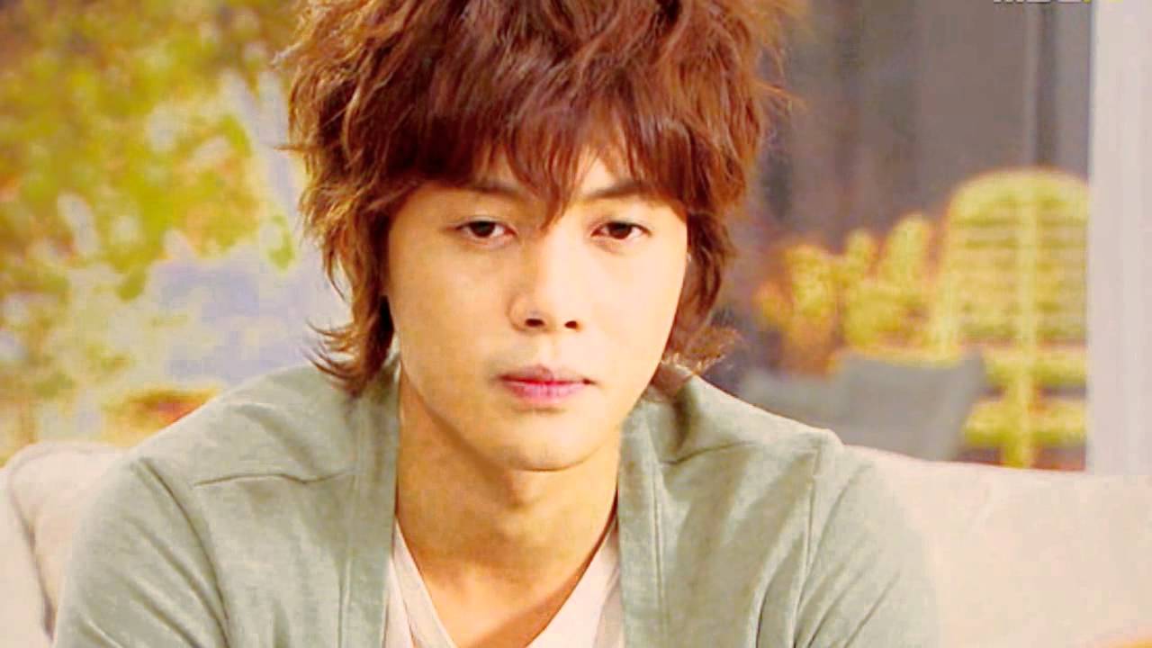 Smile | Playful Kiss