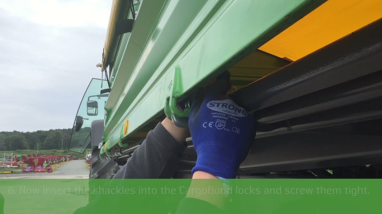 Strautmann tutorial - Mounting CargoBond on a three way tipping trailers 210 01EN