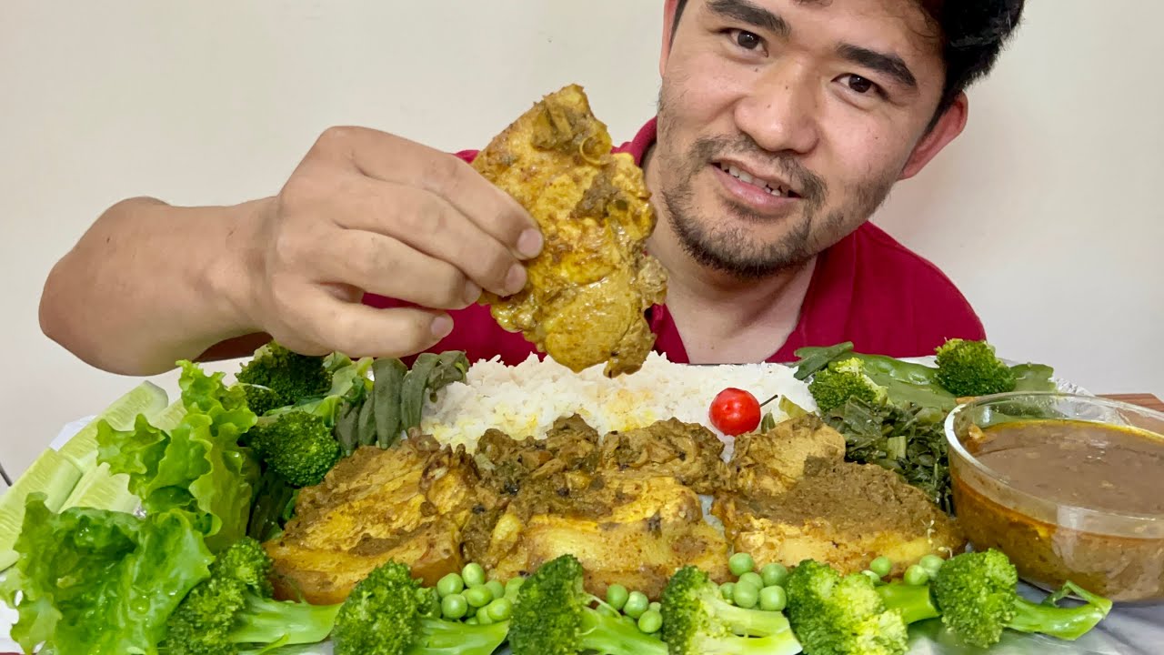 PORK CURRY | RICE | GREEN VEGETABLES