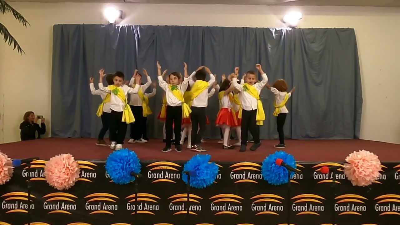 Grădinița Maria Ward - Grupa Mare Ciupercuțe - Valsul Toamnei - 19.11.2022