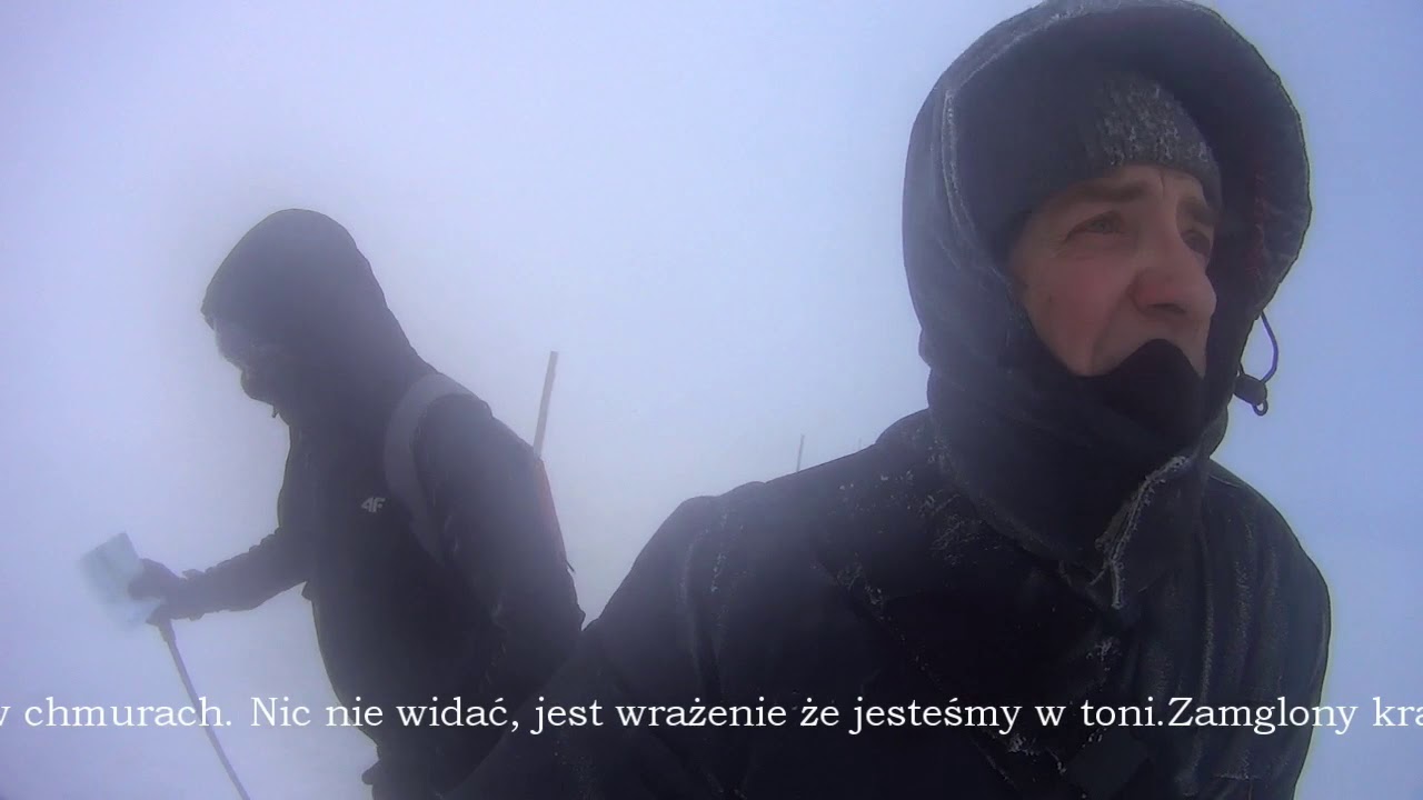 Ekstremalne wejście na Śnieżkę zimą.