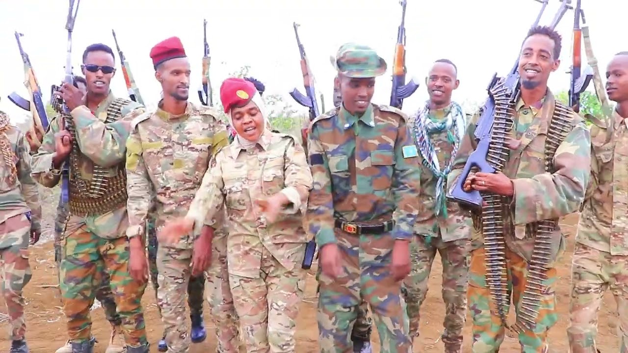 HEES USAB SHINIYEY QOFKII INKIRIIAYAAD  QURAAN DHIKADII ISBAARA DHEGEYSIWACAN