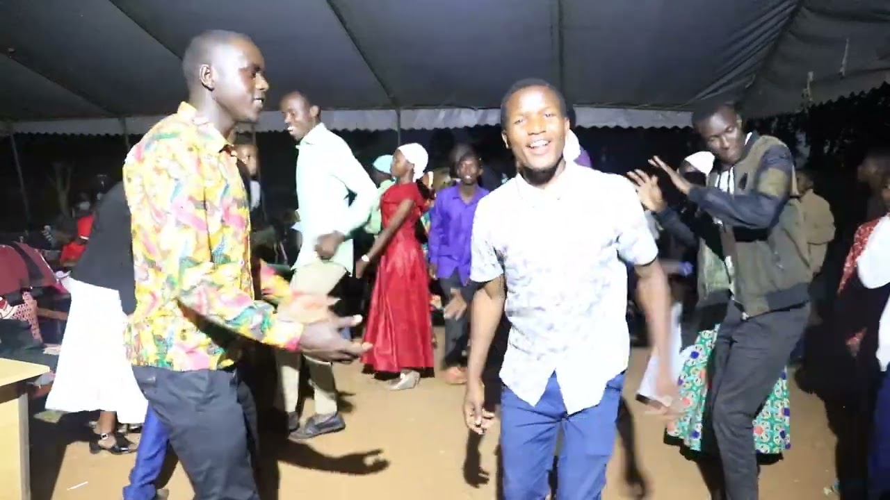 chomieng,ung  live performance at Homabay