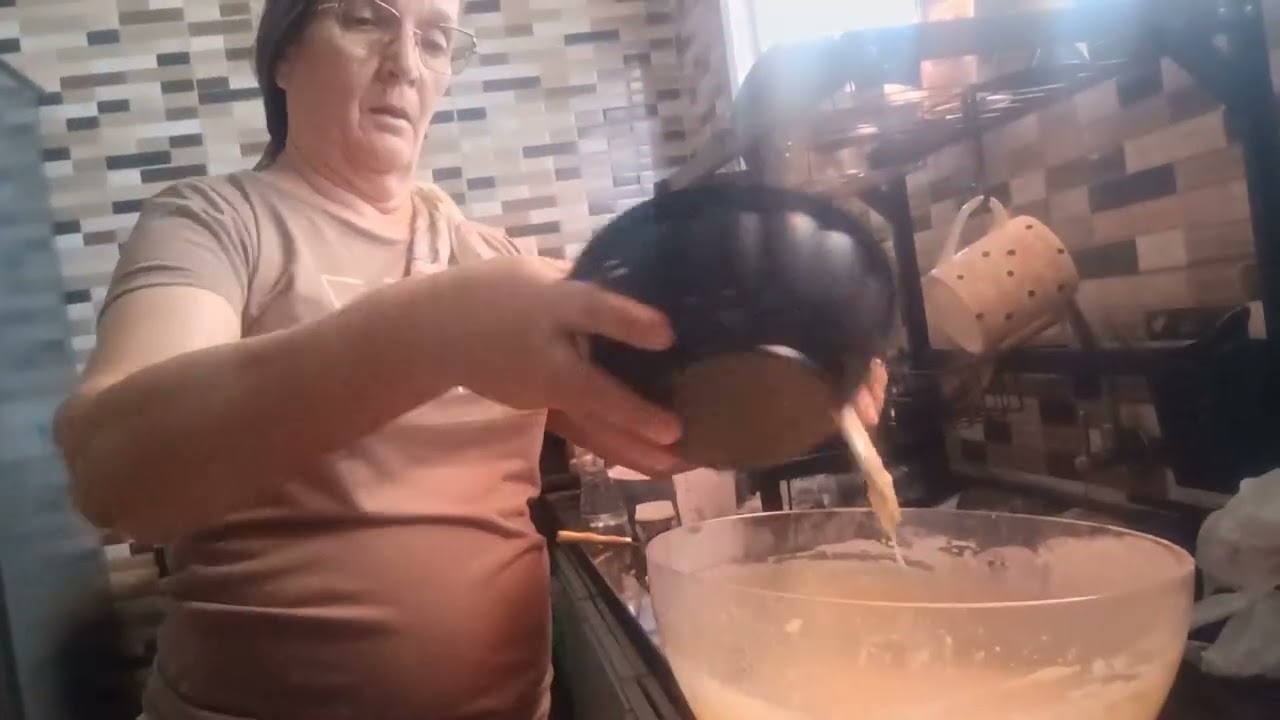 Vem comigo nessa tarde & bolo 🍰 delícia 😋 vms a receita 
