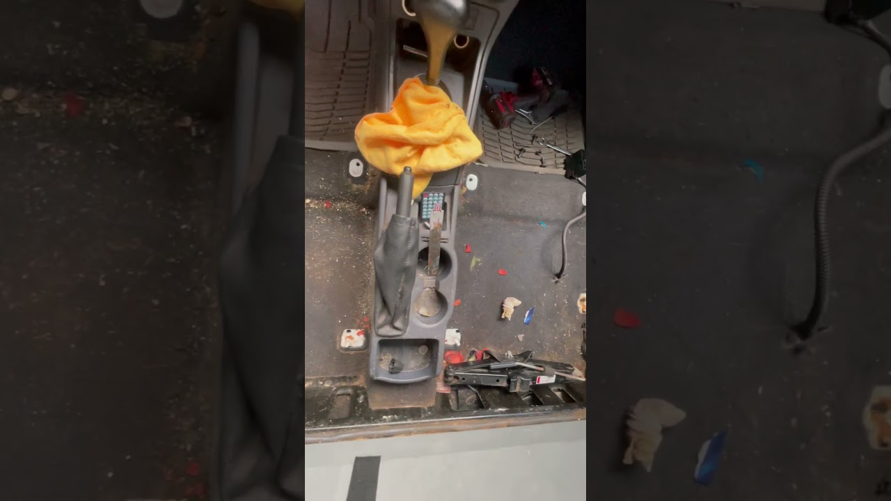 Simple detail on this - ford transit connect 2012 