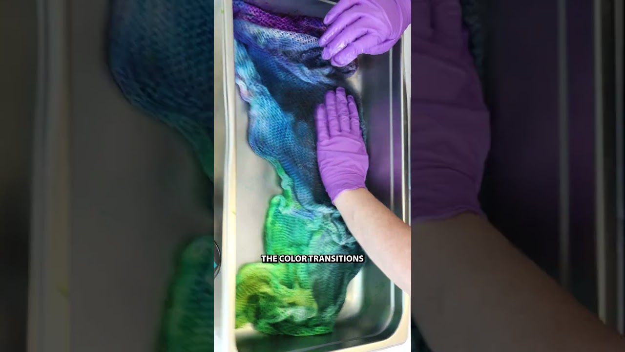 Dyeing a Sock Blank with 14 Colors for Gradient Yarn; 