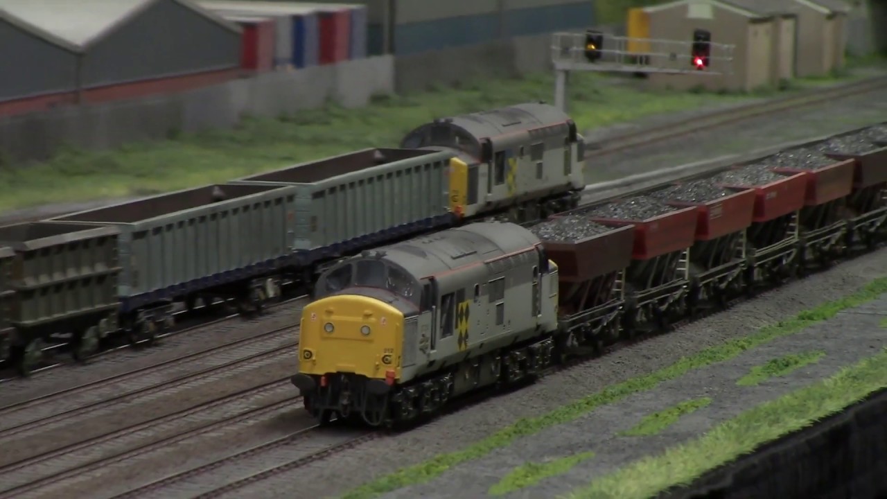 Calcutta Sidings from the London Festival of Railway Modelling (24th March 2018)