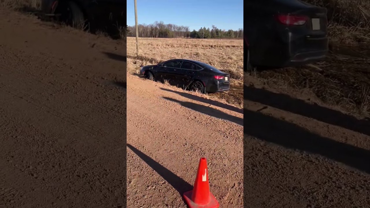 Winching ANOTHER  one out of water     Chrysler 200