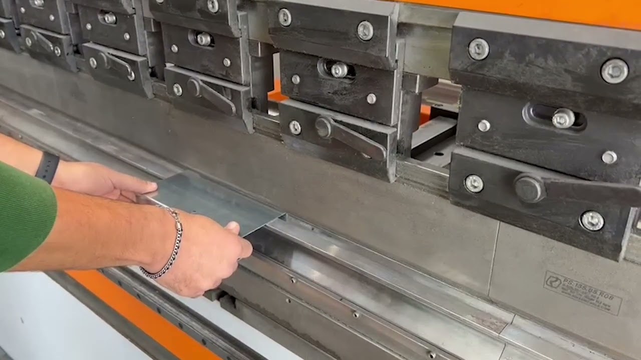 Ermaksan Speed Bend Pro 3100x175 (2016) Bending machine