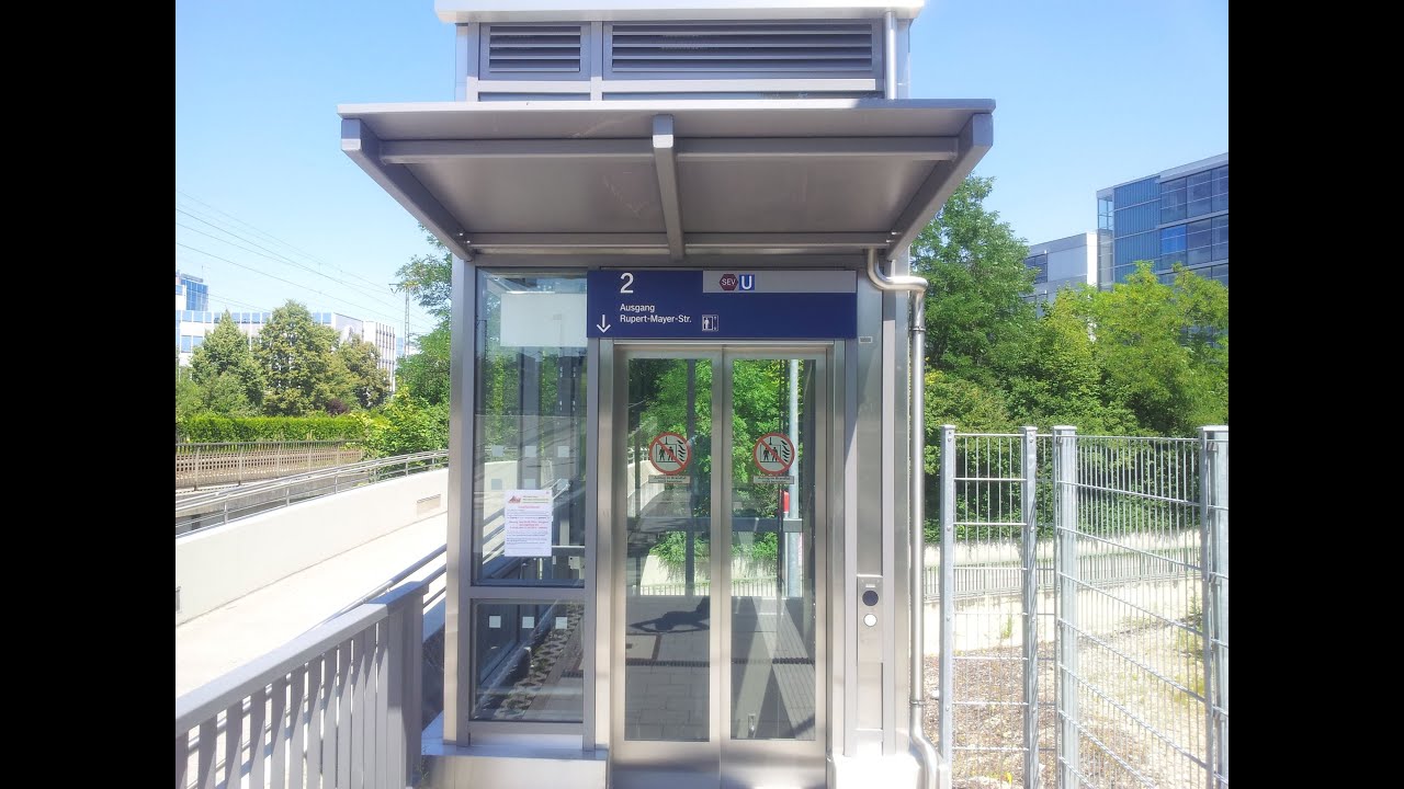 ThyssenKrupp Aufzug von 2013 am Bahnhof Siemenswerke in München [HD]