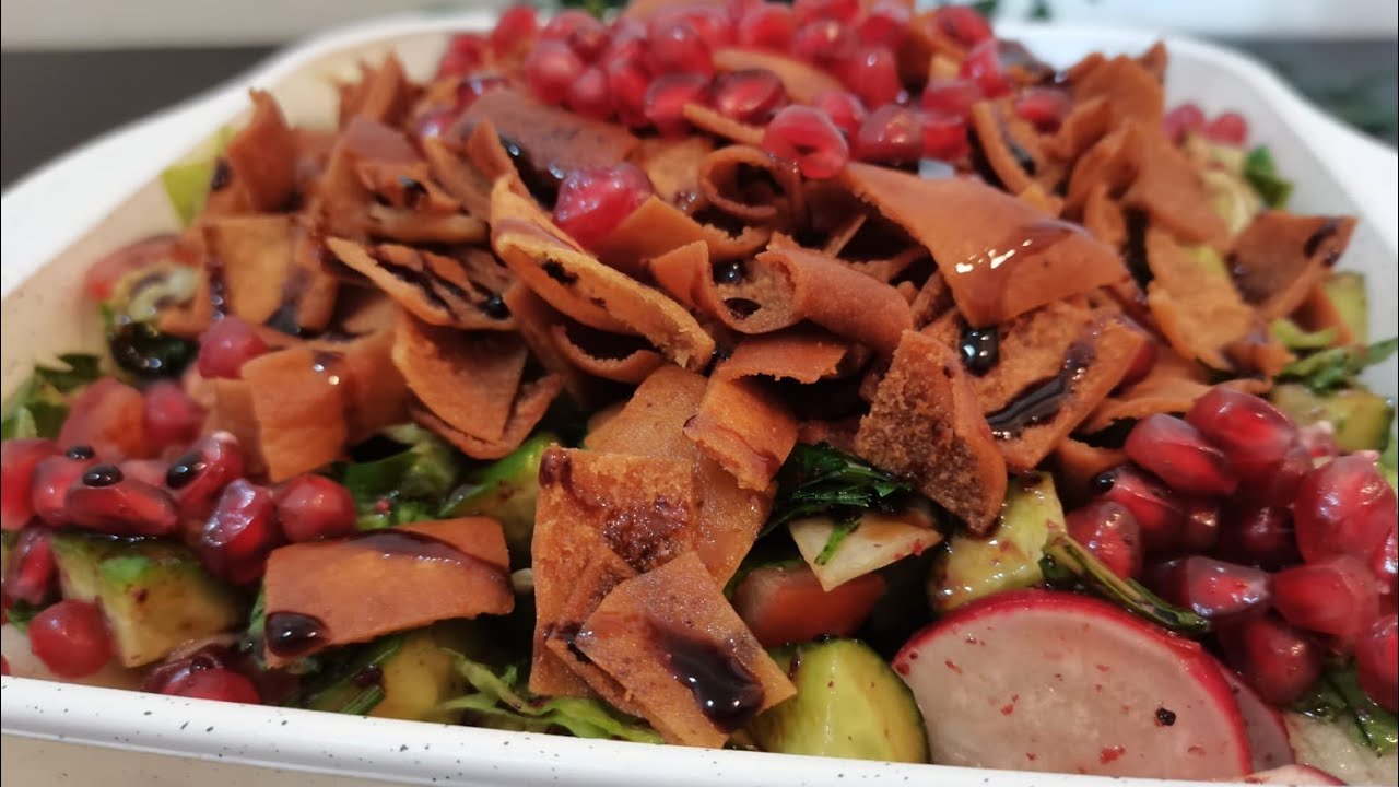 طريقة عمل الفتوش من المقبلات السهلة والسريعة والمفضلة للجميع مقبلات رمضانية Fattoush
