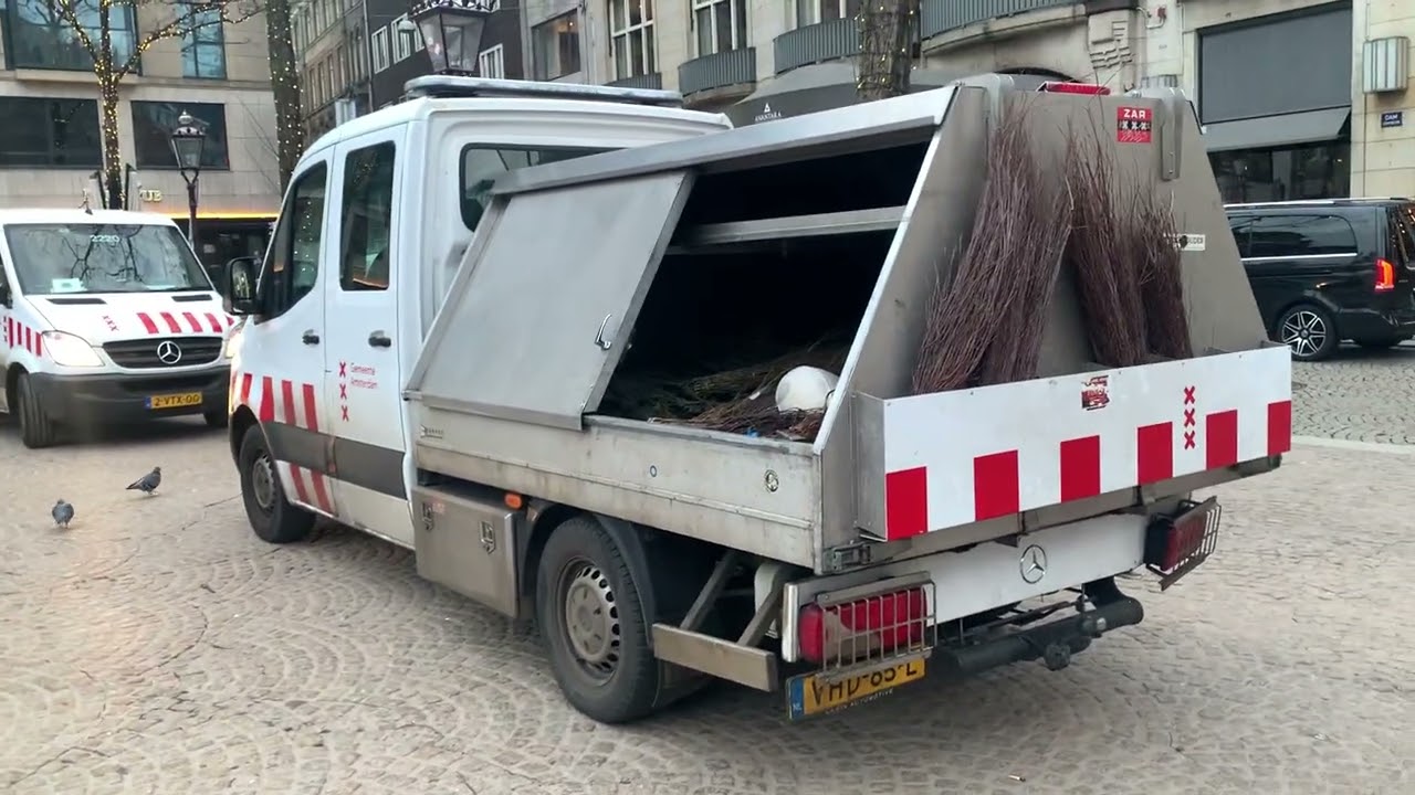 Mercedes waste car