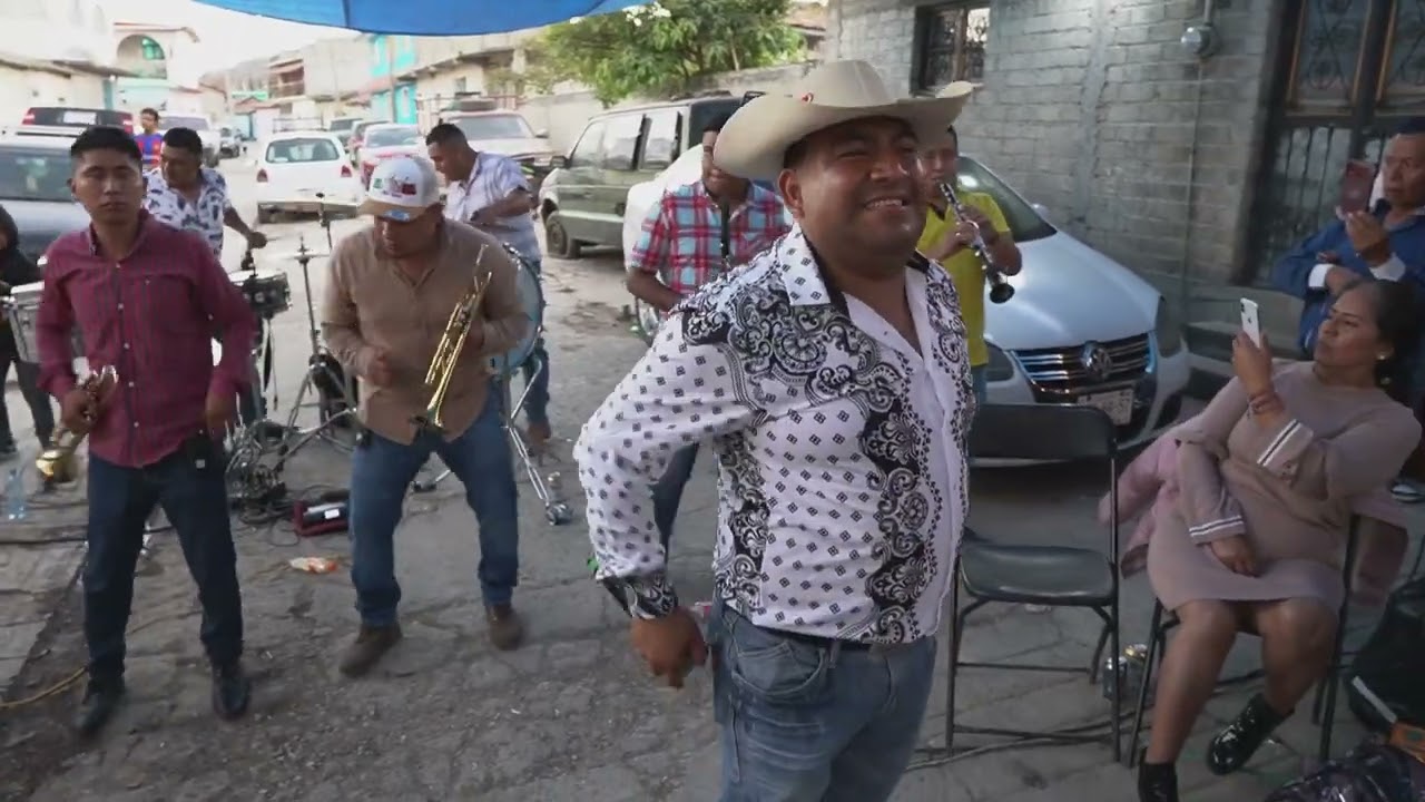 Banda Chilacachapa - La guitarra de Lolo