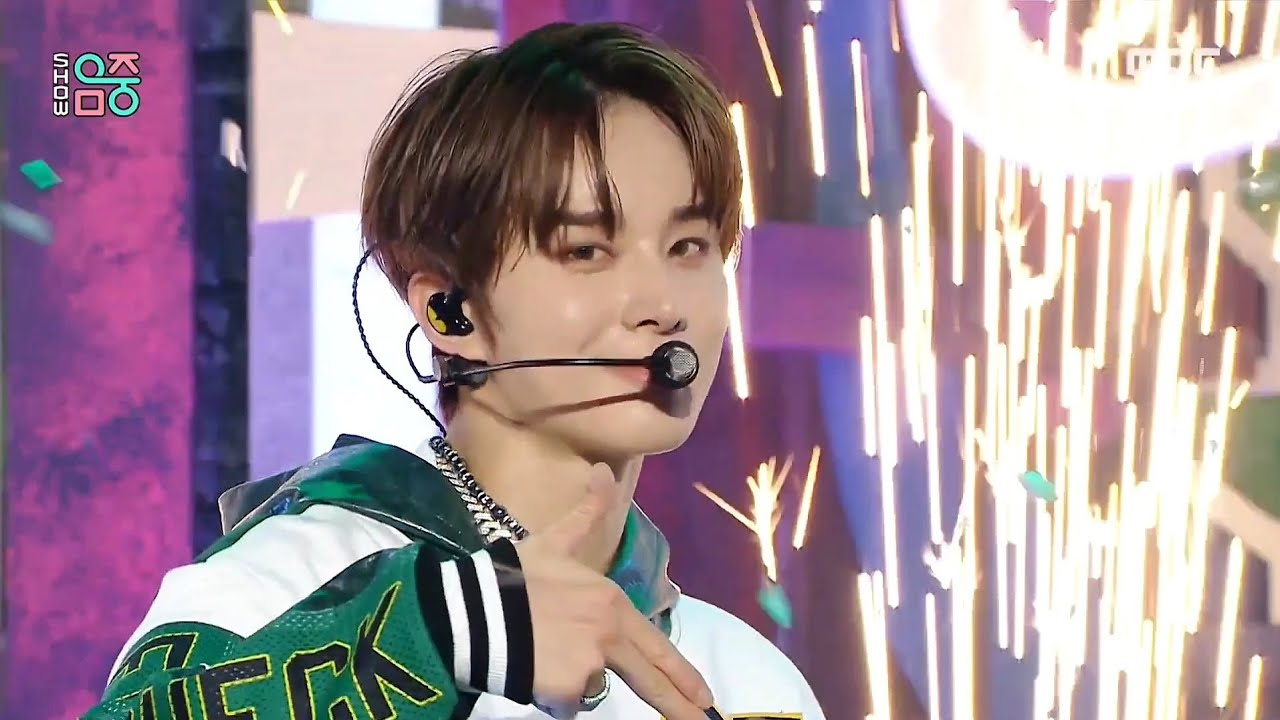 NCT 127 (엔시티 127) - 'Fact Check (불가사의 / 不可思議)' Stage Mix (교차편집)