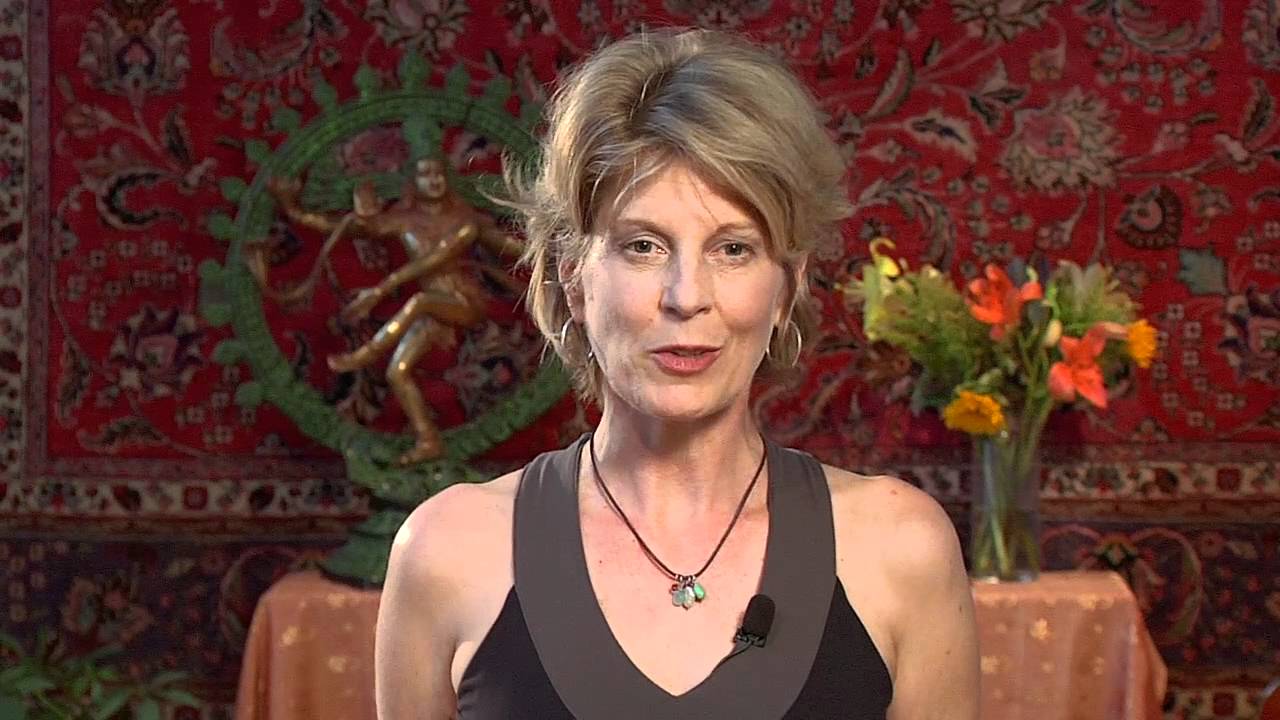 What is Anusara Yoga? | Kelley Gardner
