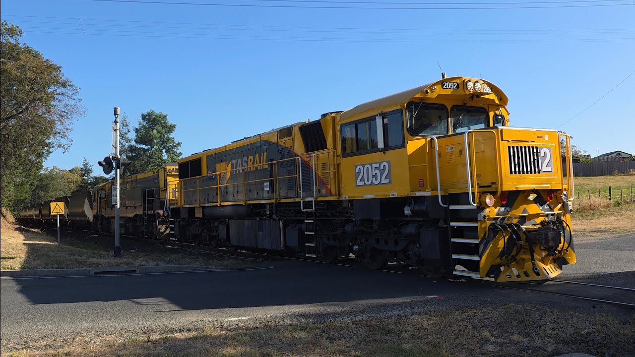 TasRail 2052 TR17 #53 train crossing Relbia Road