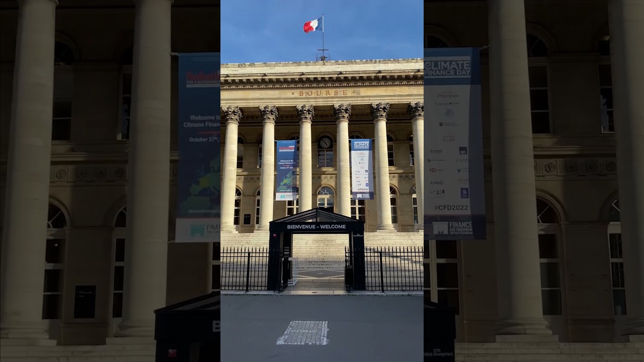 Rate our campus from 1 to 10! 🔥 #EDHEC #Paris #shorts