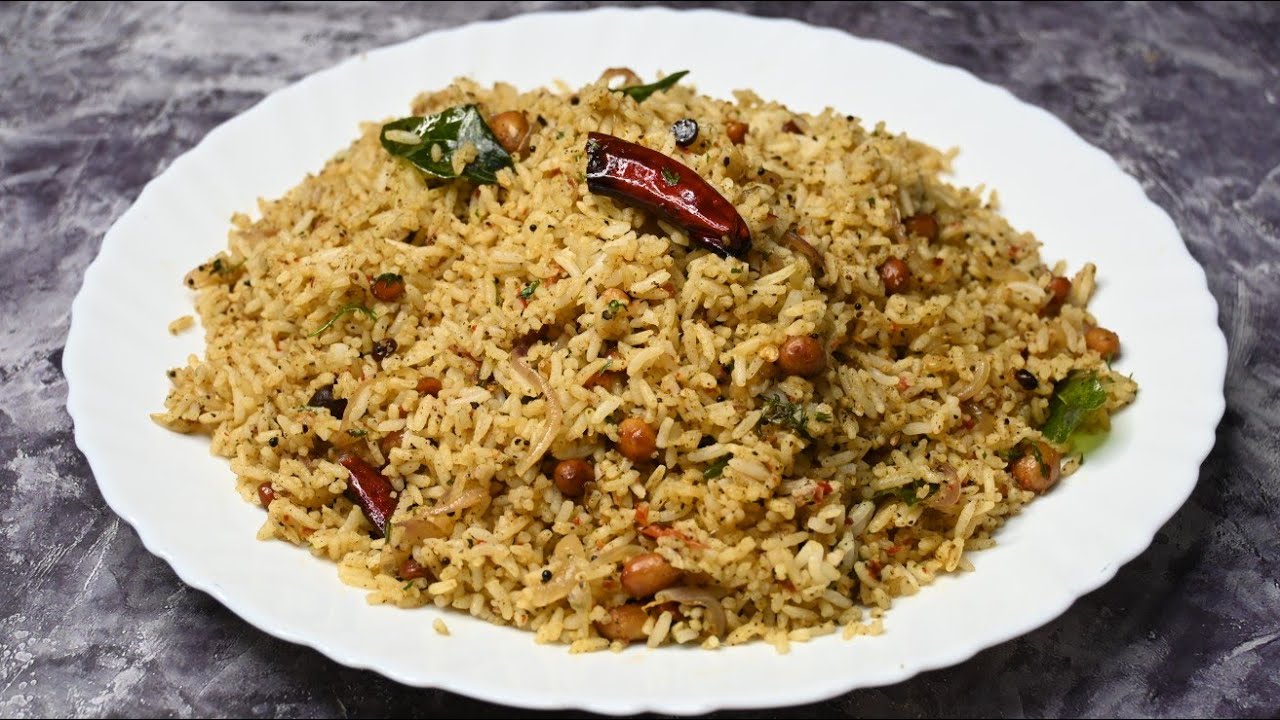 ಈ ವಾತಾವರಣಕ್ಕೆ ತಿನ್ನಲೇಬೇಕಾದ ರೈಸ್  | Garlic Pepper Rice in kannada | Variety rice in kannada Lunch box