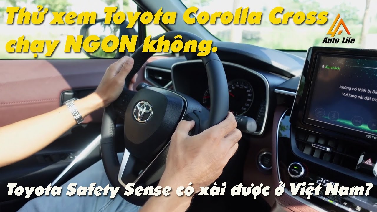 Lần Đầu Lái Thử Toyota Corolla Cross và Thử Nghiệm Hệ Thống An Toàn Thế Hệ Mới Toyota Safety Sense.