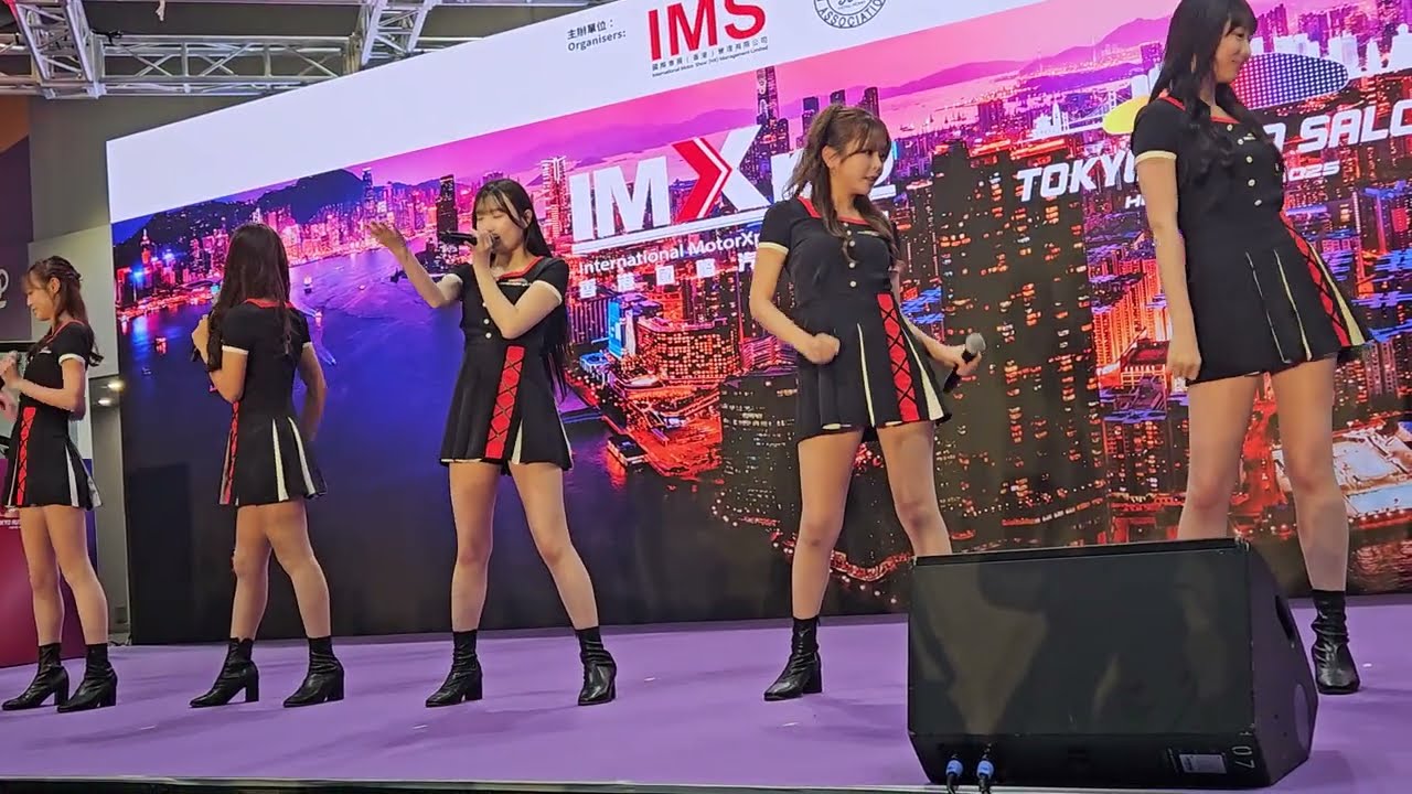 東京オートサロン2026 開幕　 A-Class girl　LIVE