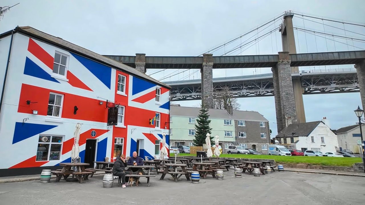 Walking Saltash Town & Tamar Bridge Connecting Devon & Cornwall - England