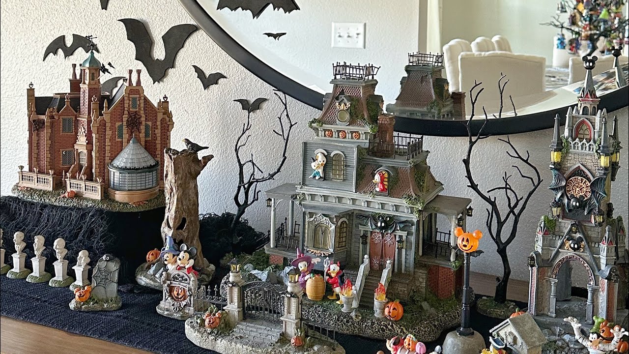 Flosstube Extra:  Not So Scary Halloween Home Tour 2024