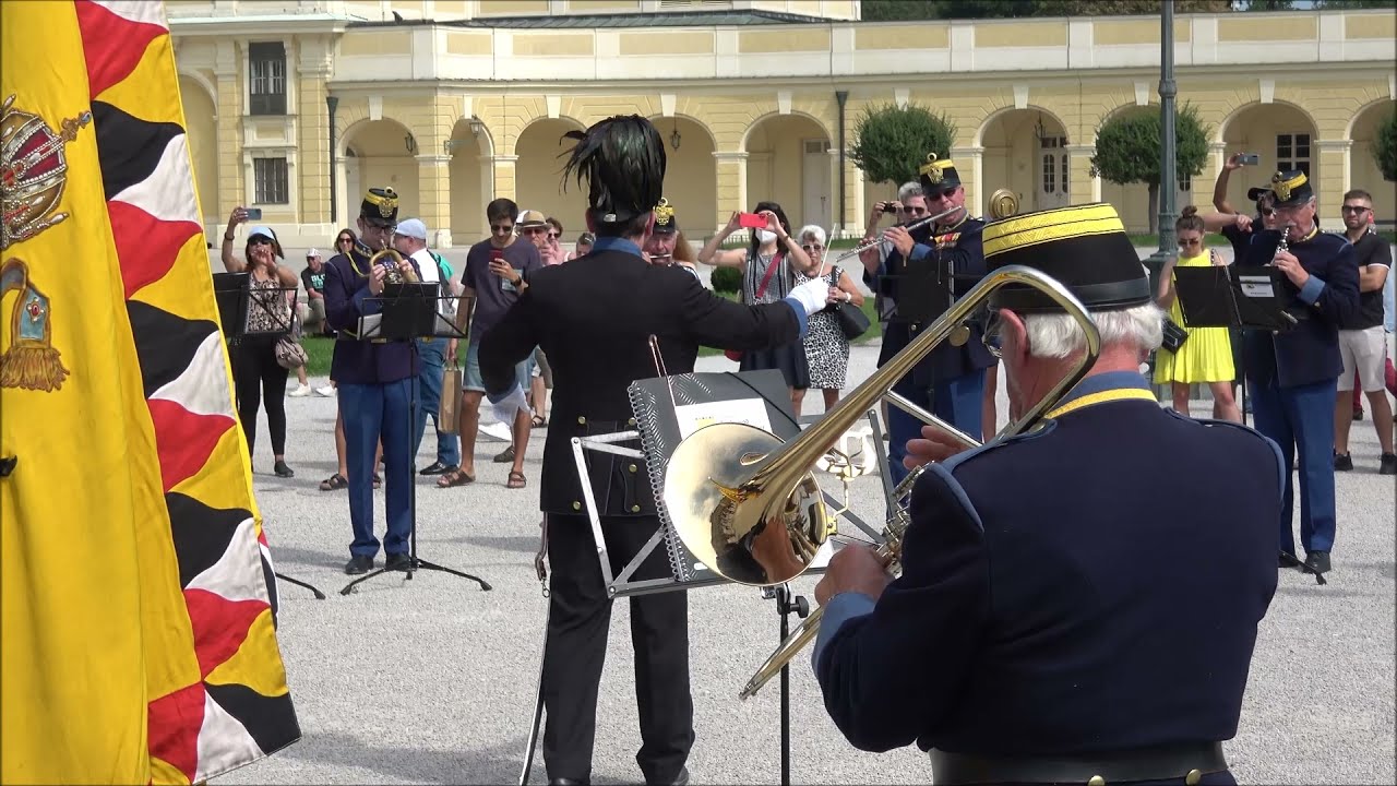 Hoch- und Deutschmeister -  Konzert - Schönbrunn