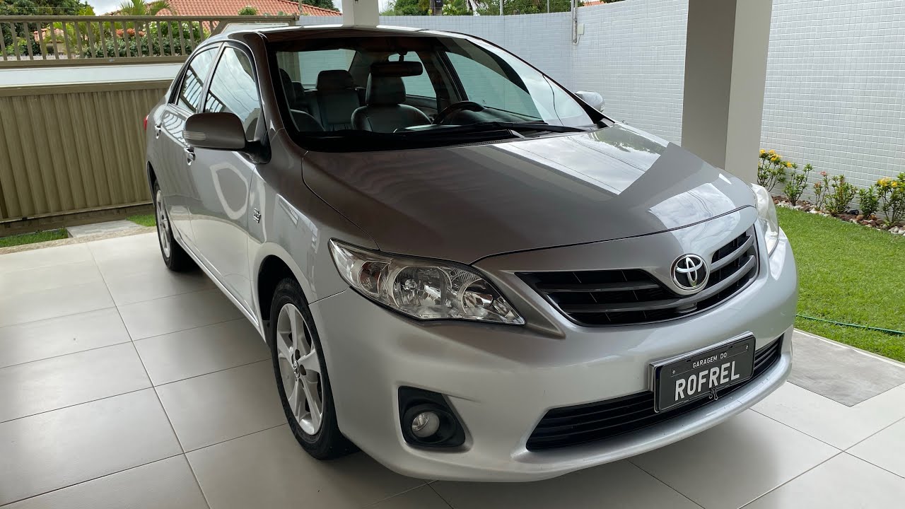 Toyota Corolla XEI 2.0 14  detalhes externos e mecânicos