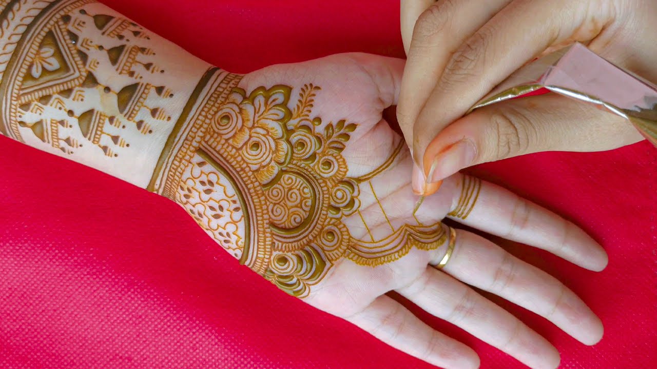 Semi Gorgeous Bridal Mehndi Design || Meher's Henna