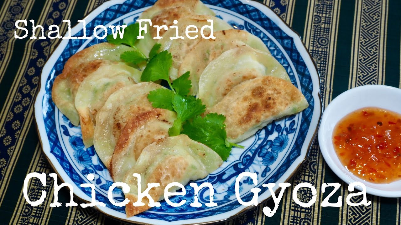 How to make my Shallow Fried Chicken Gyoza recipe  | Easy tasty Japanese cooking