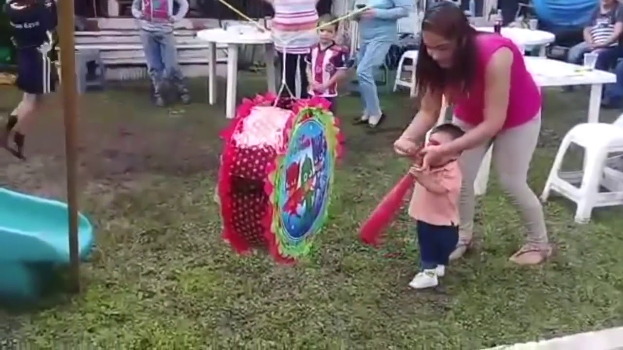 Pinata Karol 2020