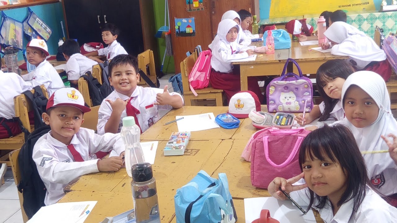 Dedikasi Tanpa Bata, Inspirasi Pembelajaran || Teacher Of The Year JS One